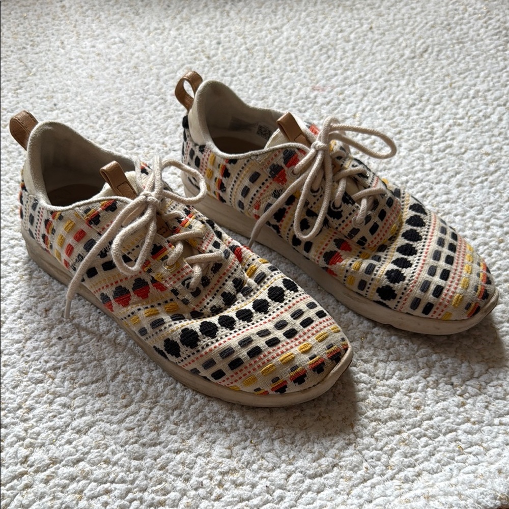Toms Multicolor Patterned Women's Sneakers